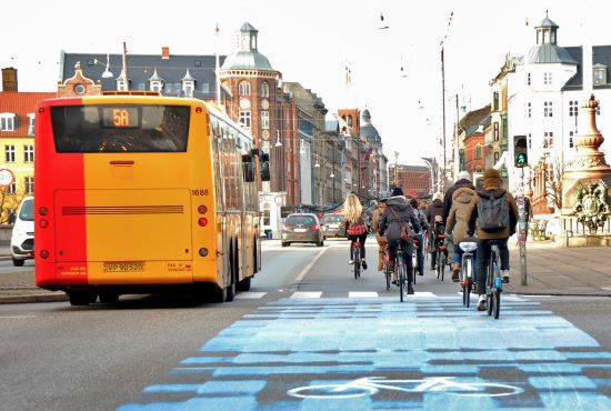 Cycling in Copenhagen – bikes vs. buses