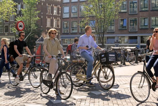 How to make the best of the bike-sharing boom: a guideline for cities