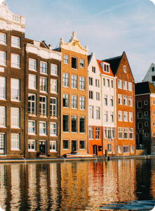 rent-bike-district-amsterdam-summer