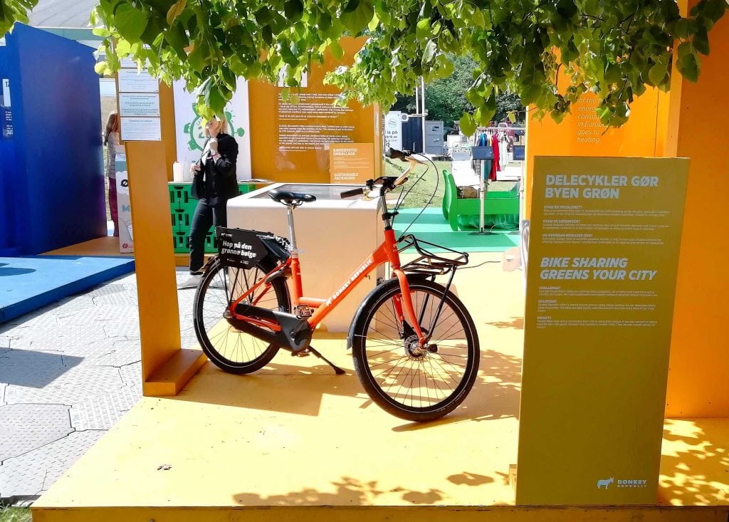 Folkemødet SDG stage Donkey Republic bike-sharing