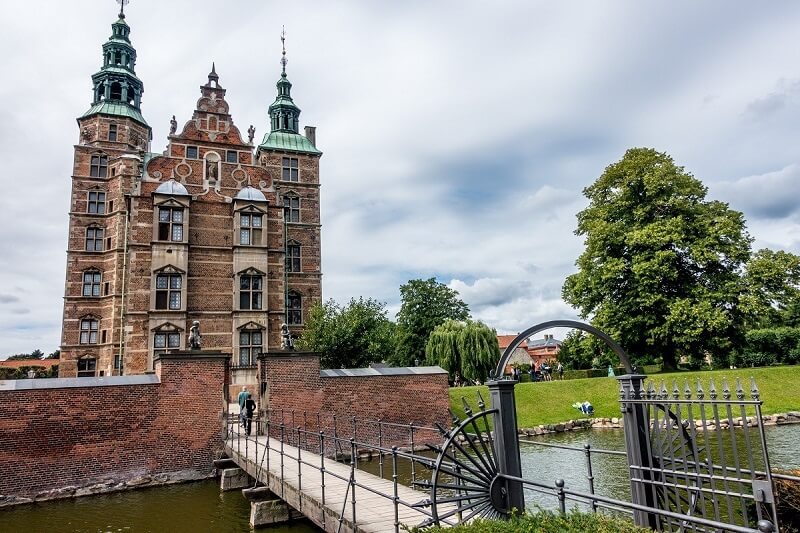 Rosenborg-slot-copenhagen-winter