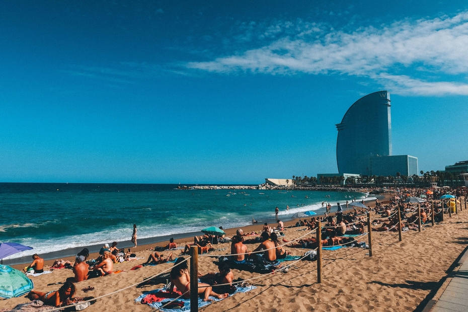 beach-playa-barcelona-summer